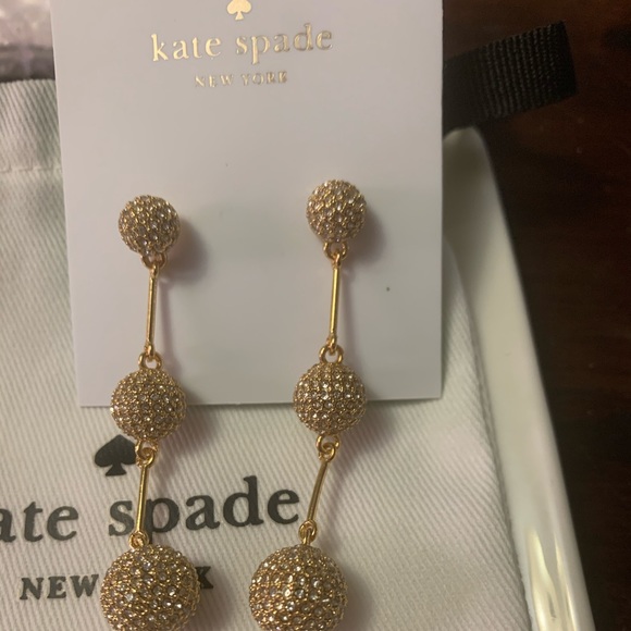 🔥🔥SALE🔥🔥KATE SPADE PAVEBALL GOLD DROP EARRINGS - Picture 4 of 4
